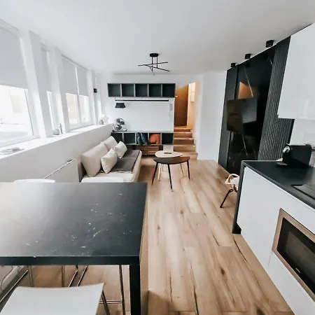 Gonzague N3 - Center - 25m2 Lejlighed *