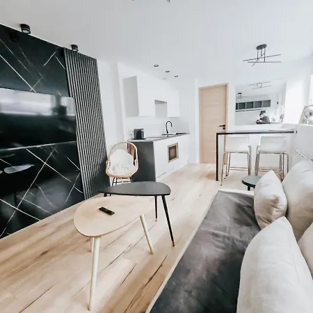 Gonzague N3 - Center - 25m2 *